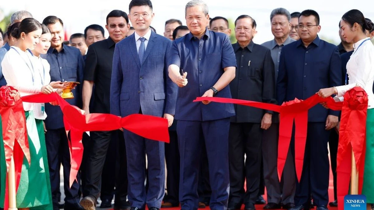 Việt Nam mở thêm “cửa ngõ” sang Campuchia: Mục tiêu chục tỷ USD phía trước- Ảnh 2.