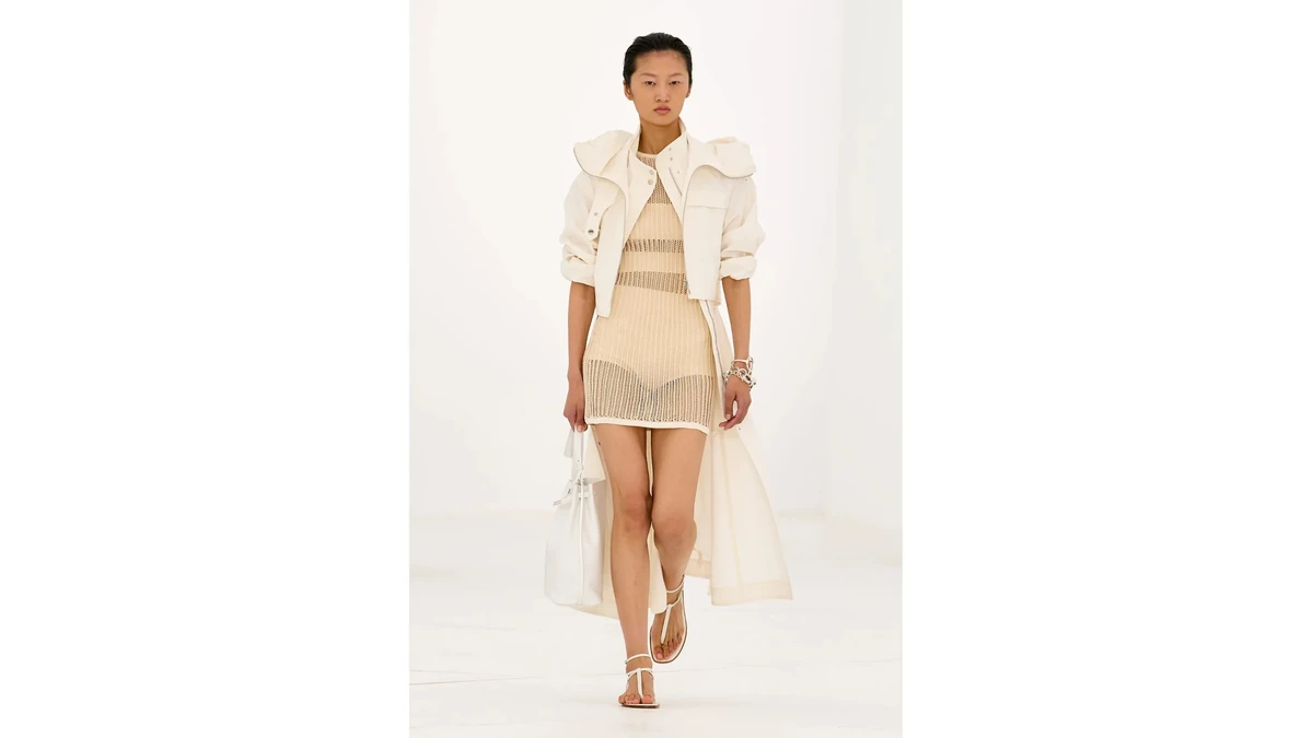 Ảnh: gorunway.com