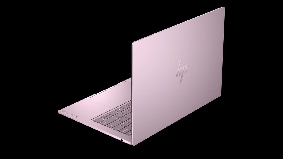 HP ra mắt OmniBook 5 14: Màn hình OLED toàn diện, mỏng nhẹ hơn MacBook Neo với giá từ 699 USD