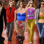 Khám phá BST Valentino Xuân-Hè 2027: Khi Maximalism lên ngôi tại “Antibiblioteca”
