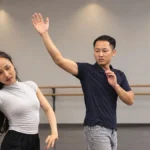 Nam giới Việt đi học múa cổ trang: Khi vận động cũng là cách cân bằng cuộc sống