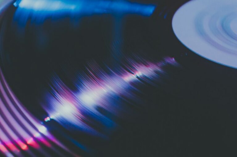 Ra Mắt Mâm Than Pro-Ject E1.2 BT – Kết Nối Không Dây Hiện Đại